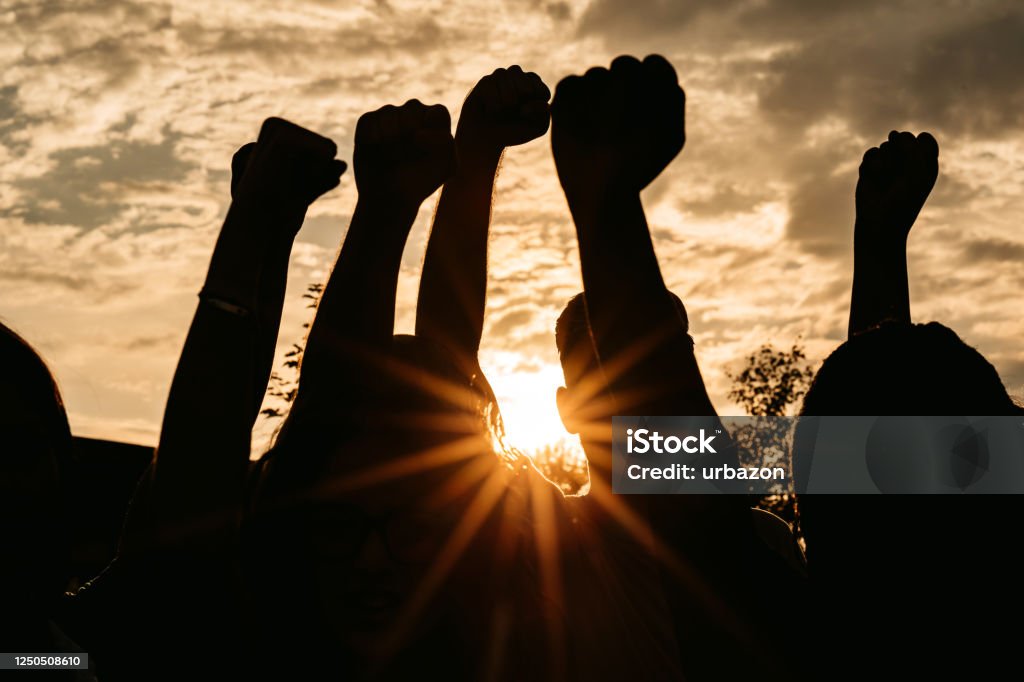 Get up, stand up…!
